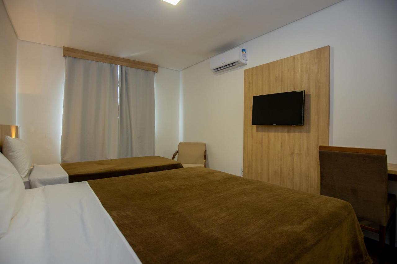 Tri Hotel ชาเปโก ภายนอก รูปภาพ