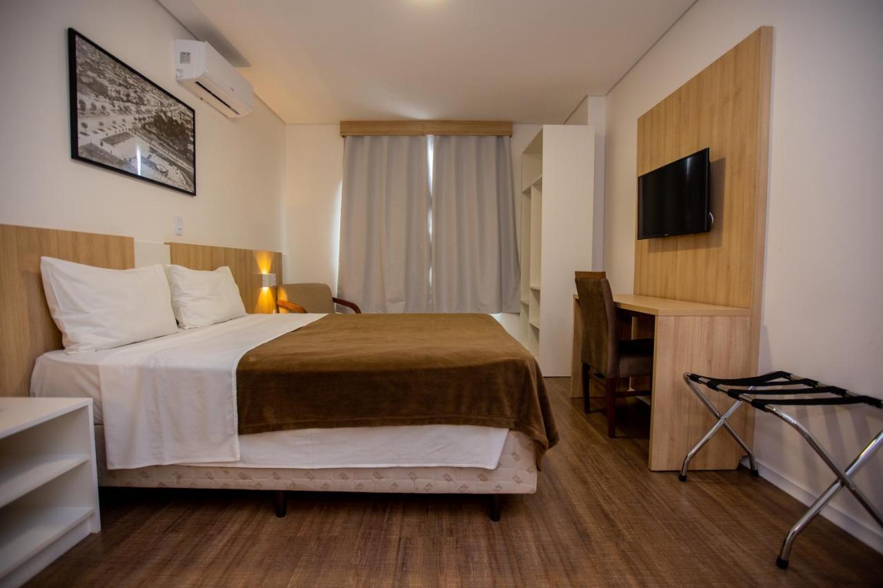 Tri Hotel ชาเปโก ภายนอก รูปภาพ