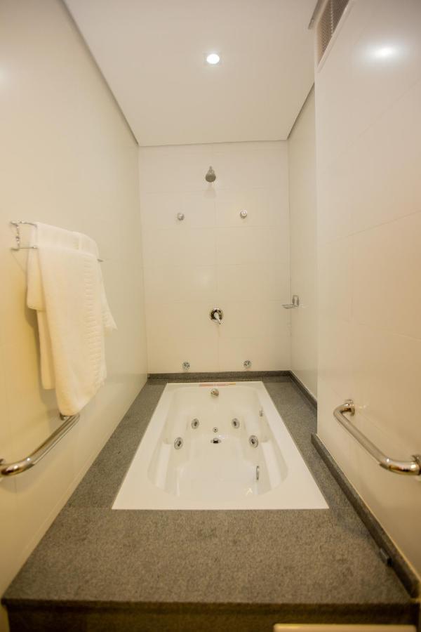 Tri Hotel ชาเปโก ภายนอก รูปภาพ