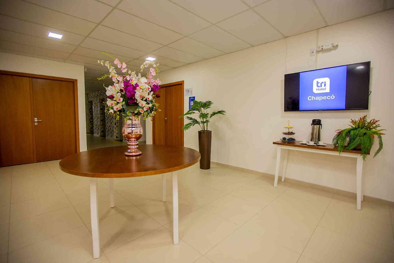 Tri Hotel ชาเปโก ภายนอก รูปภาพ